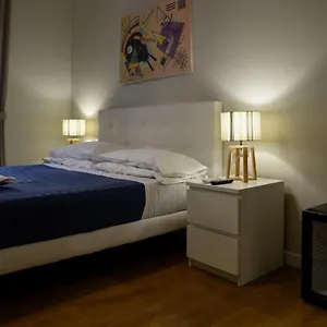 https://the-castle-inside-rome.it-romehotels.com